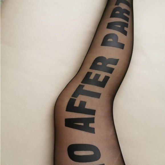 Mesh printed leggings - Picture 3 of 3